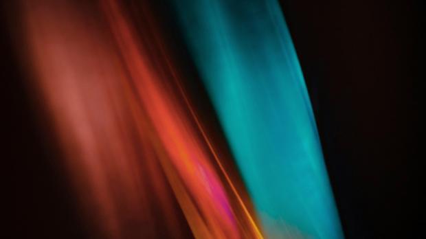 Colourful optical fibres